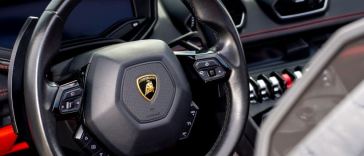 Lamborghini Huracan apple carplay